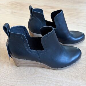 Toms Black Leather Kallie Ankle Booties with Wedge Heel